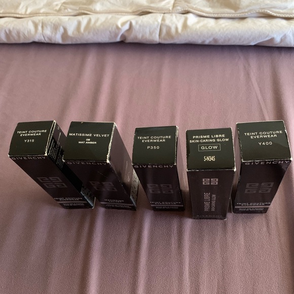 Givenchy Assorted foundation - Picture 2 of 2